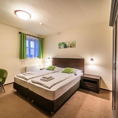 Hotel Koruna Prachatice Extérieur photo