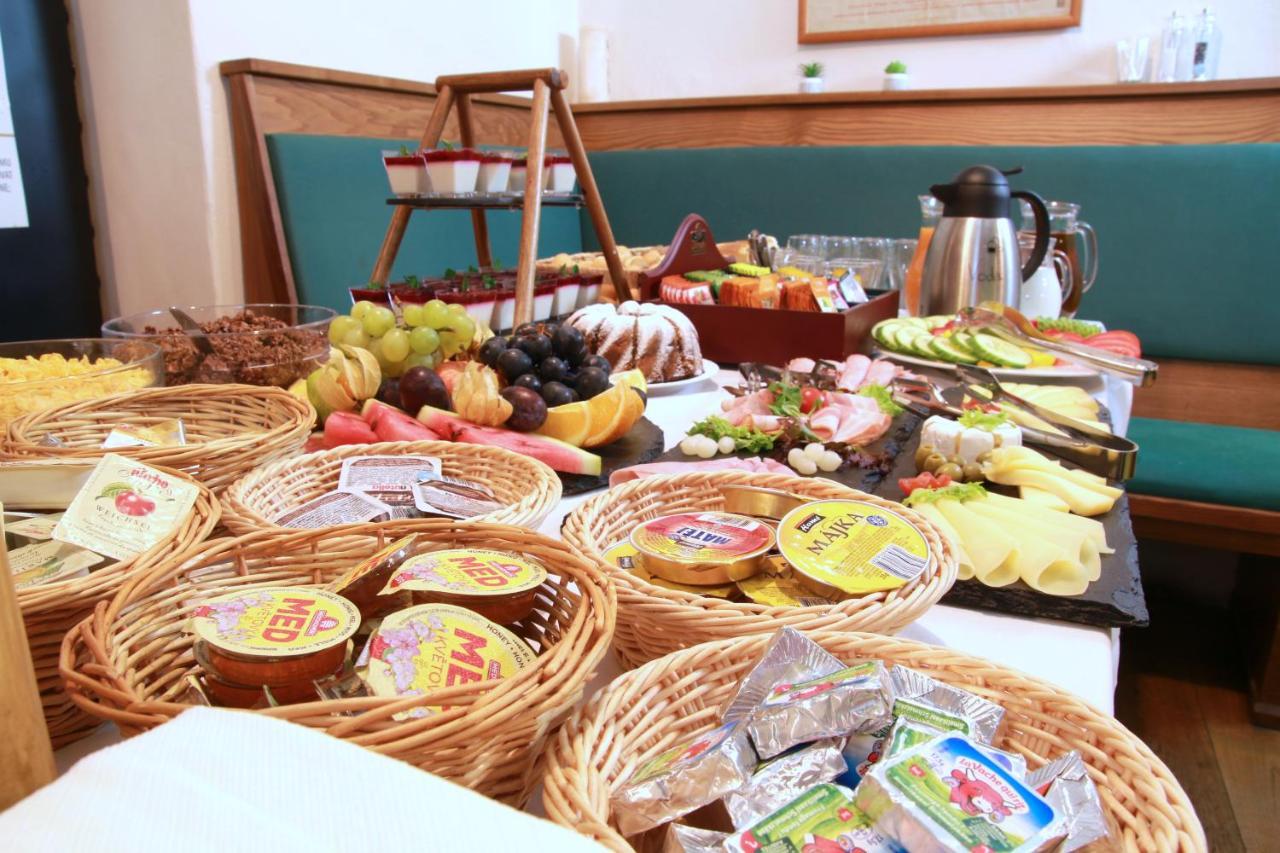 Hotel Koruna Prachatice Extérieur photo