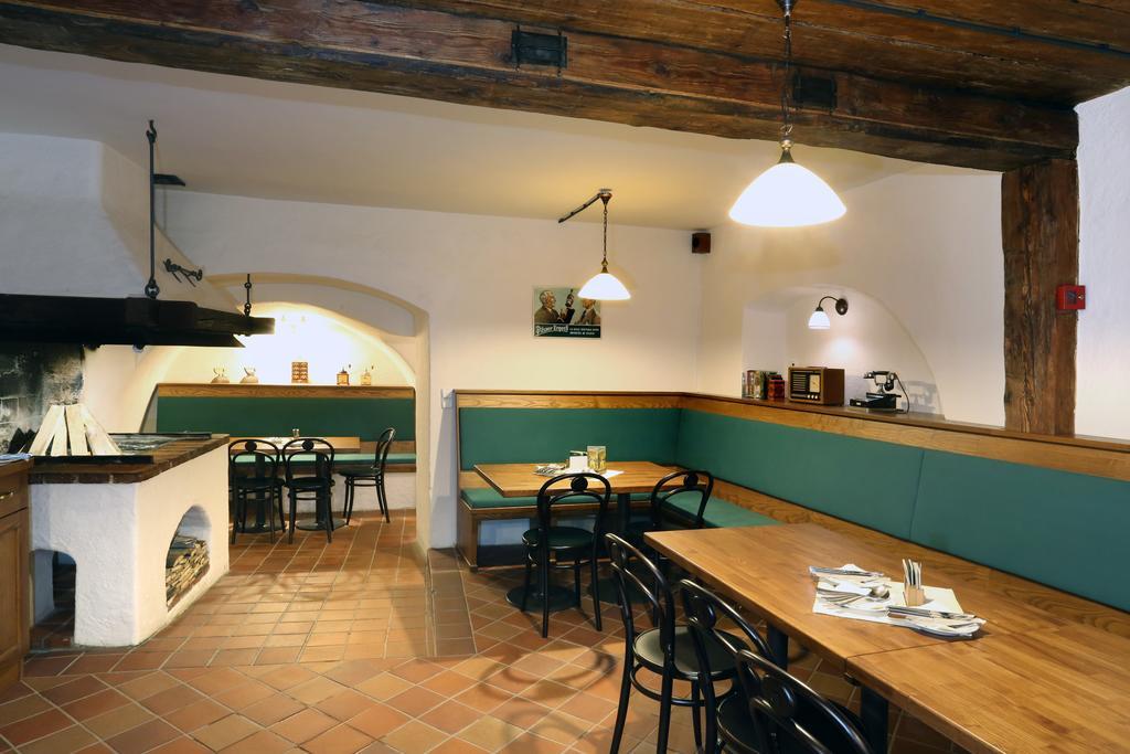 Hotel Koruna Prachatice Extérieur photo