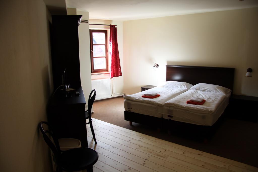 Hotel Koruna Prachatice Extérieur photo
