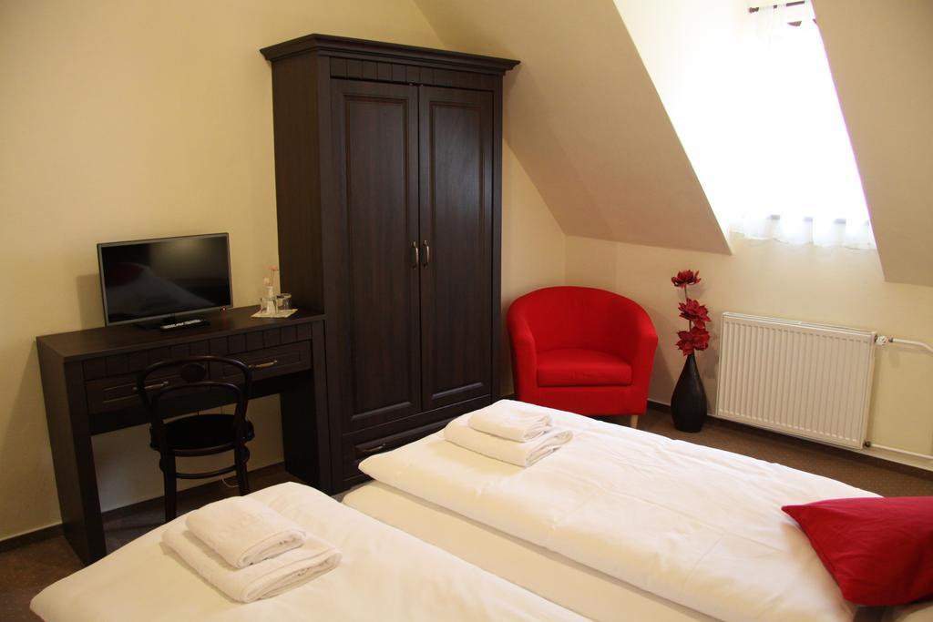 Hotel Koruna Prachatice Extérieur photo