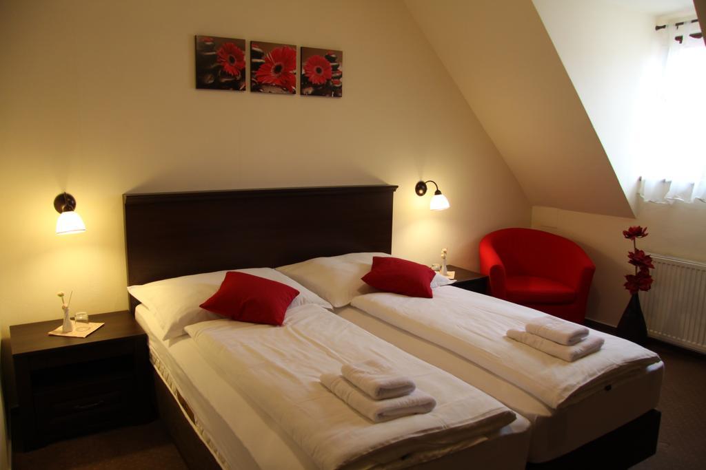 Hotel Koruna Prachatice Extérieur photo